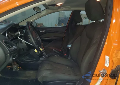 2013 Dodge Dart Sxt из США, поврежденный, VIN 1C3CDFBA3DD261118